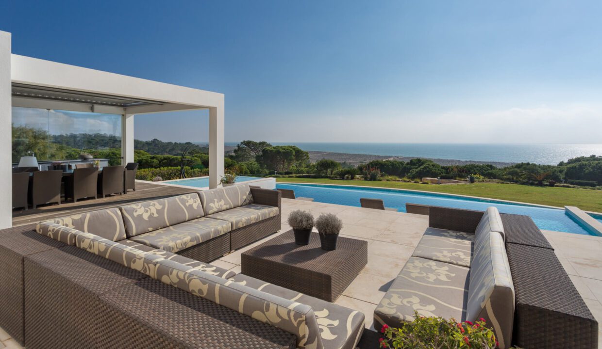 Genesis Villa Rentals Villa Seabreeze Vale do Lobo (1)