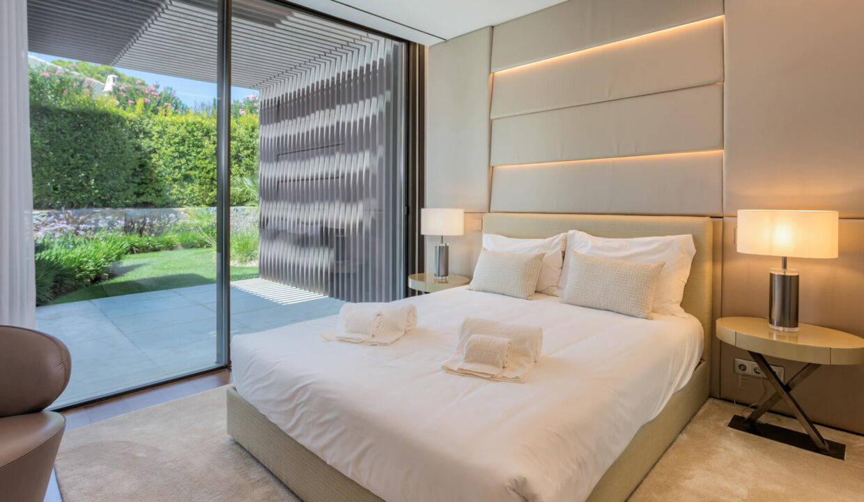 Villa Burgess Quinta do Lago Waratah Properties-23