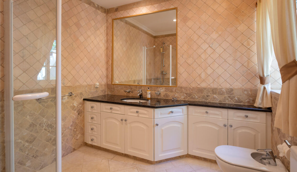 138_Apartment Aria 7