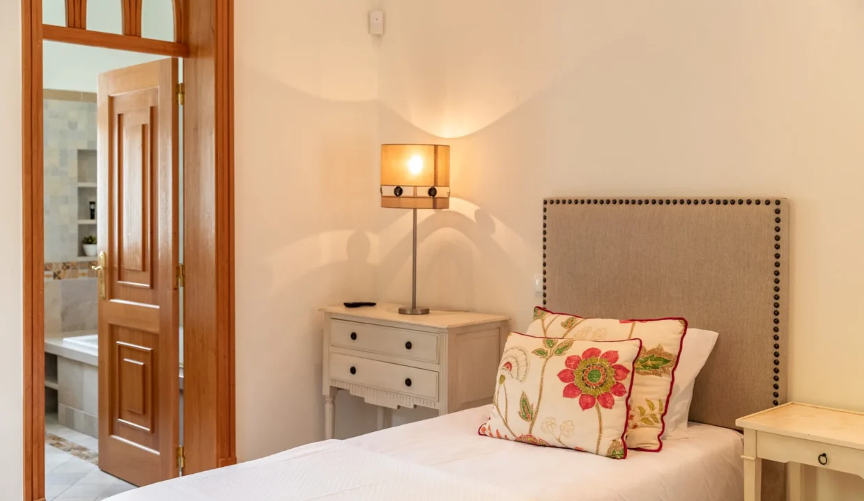 VH-R-Vouga-Norte-16-20230330-082